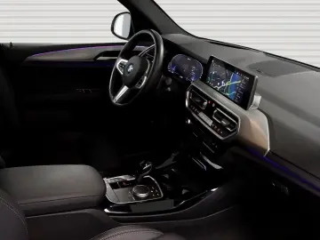 BMW X3 xDrive30e M Sport  HUD  Laserlicht 20  Räder