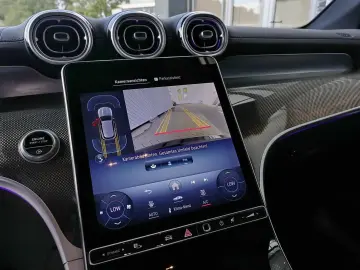 MERCEDES-BENZ GLC 200 4M AMG