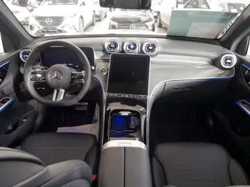 MERCEDES-BENZ GLC 200 4M  AMG