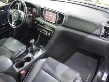 KIA SPORTAGE 1.7 DSL 6MT 4x2 Style