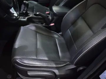 KIA SPORTAGE 1.7 DSL 6MT 4x2 Style