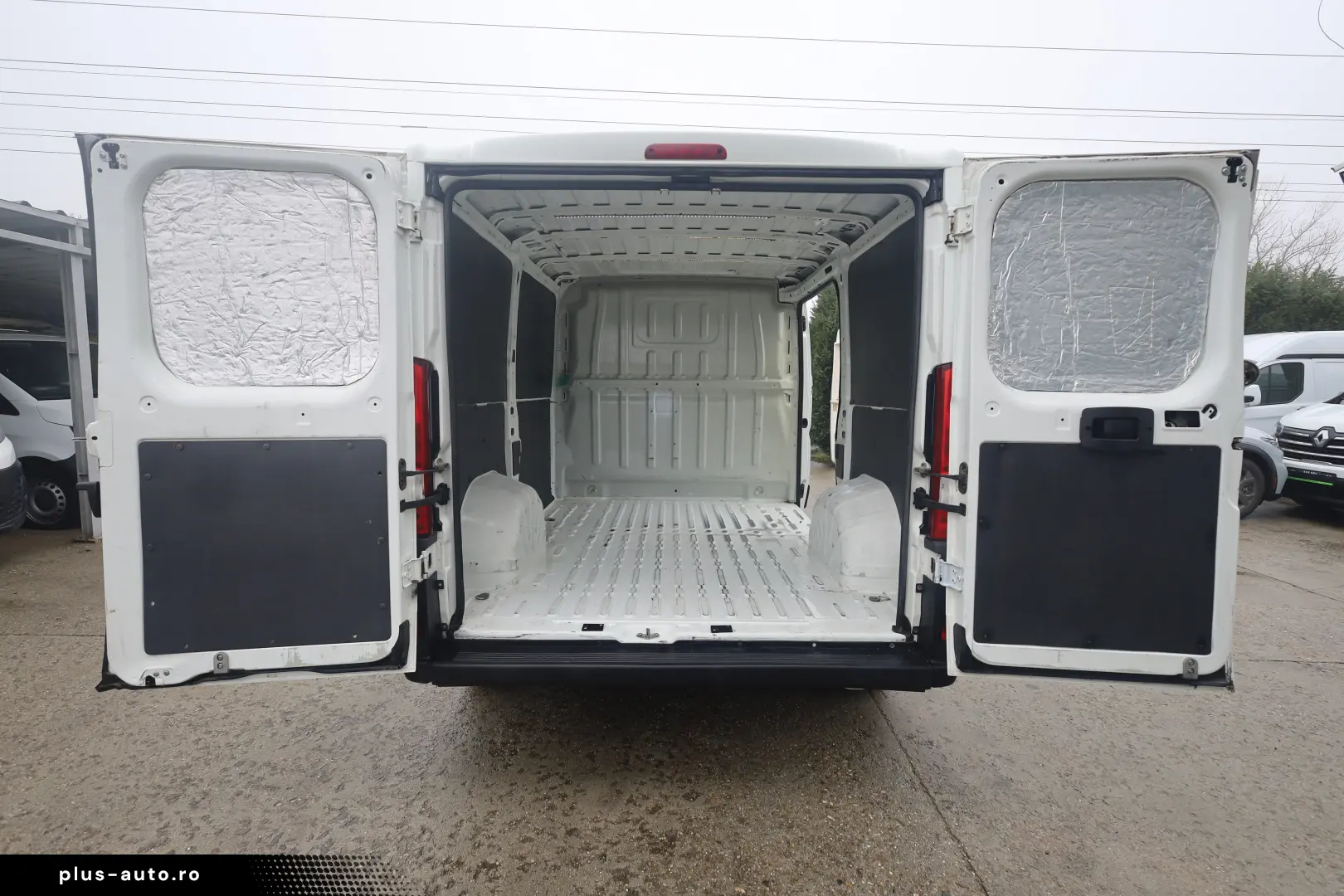 Peugeot Boxer L1H1 2.0D 110CP