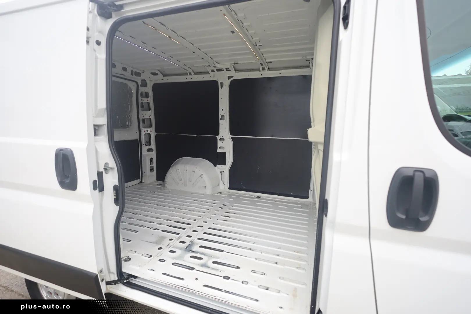 Peugeot Boxer L1H1 2.0D 110CP