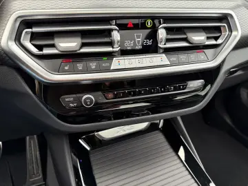 BMW X3 xDrive 20i M Sport Pano Laser HUD H K ACC AHK