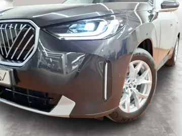BMW X3 xDrive20i AHK Kamera Driv.Assist Sportsitze