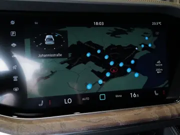 Volkswagen Touareg 3.0TDI Facelift Elegance StdHz HdMa