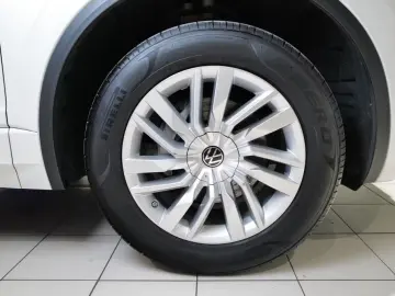 Volkswagen Touareg 3.0TDI Facelift Elegance StdHz HdMa