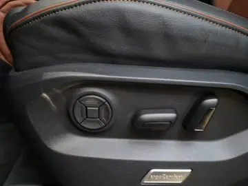 Volkswagen Touareg 3.0TDI Facelift Elegance StdHz HdMa