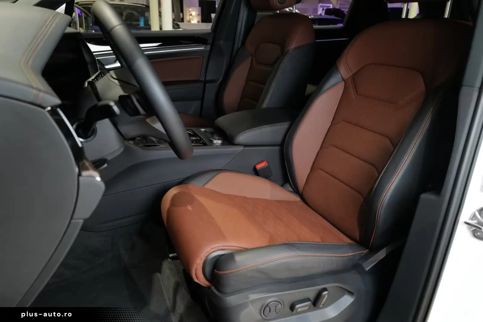 Volkswagen Touareg 3.0TDI Facelift Elegance StdHz HdMa