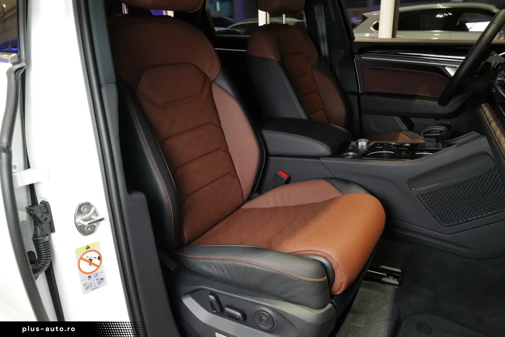 Volkswagen Touareg 3.0TDI Facelift Elegance StdHz HdMa