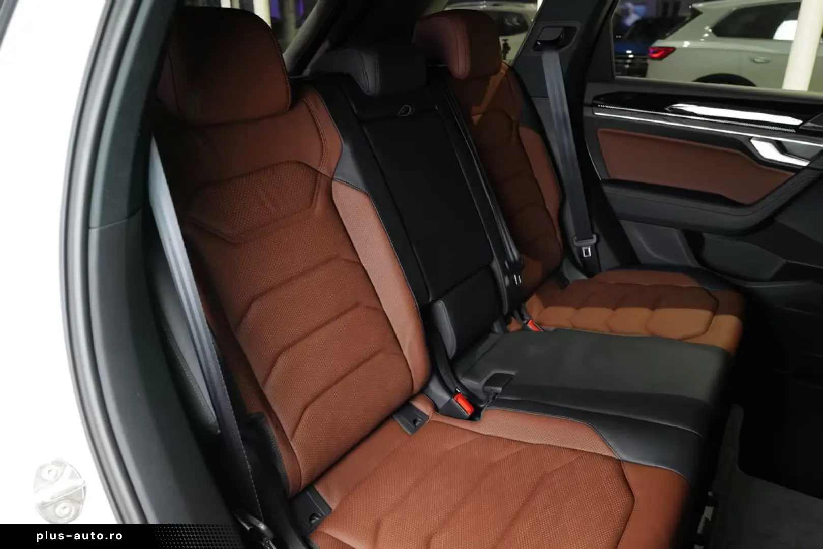 Volkswagen Touareg 3.0TDI Facelift Elegance StdHz HdMa