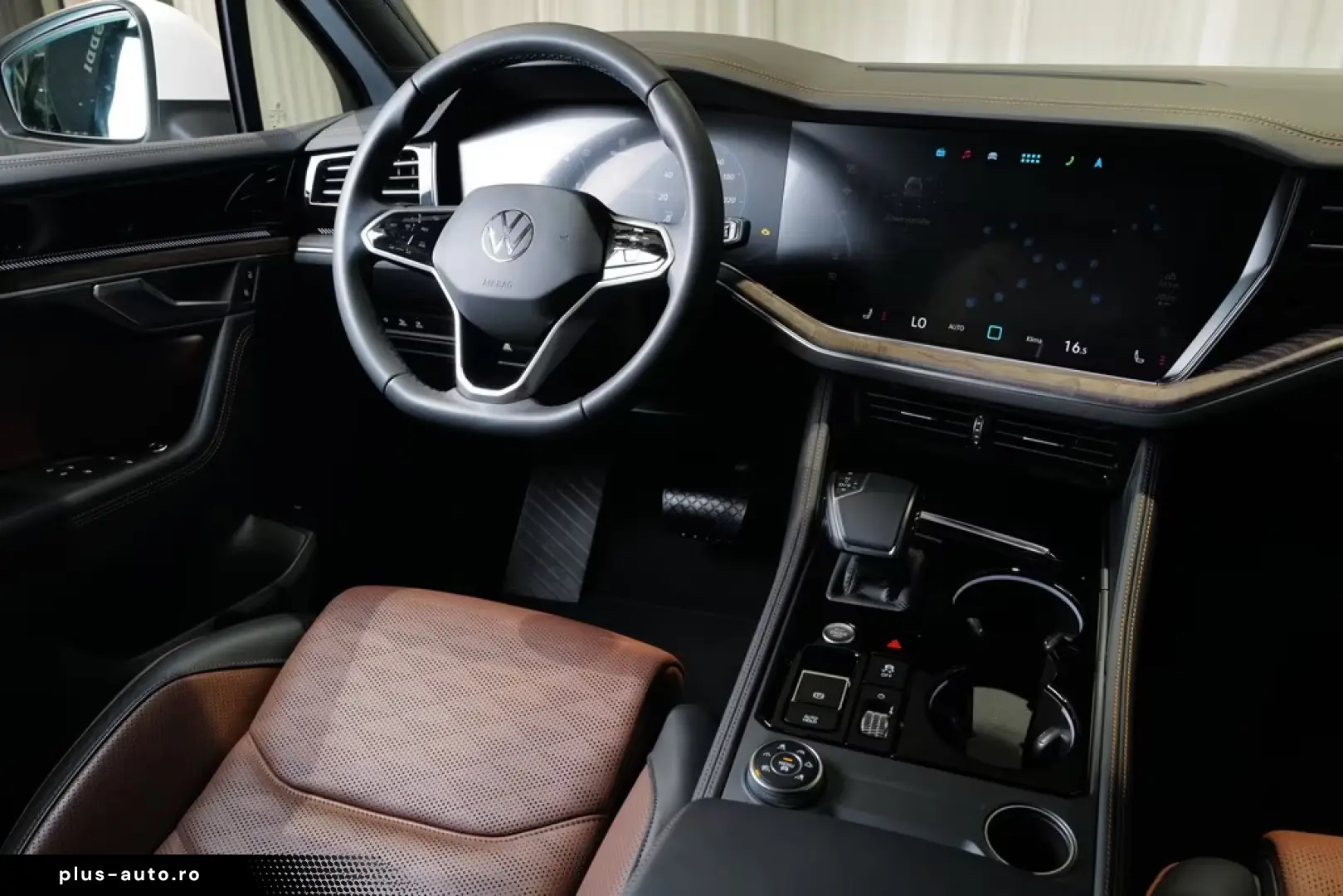 Volkswagen Touareg 3.0TDI Facelift Elegance StdHz HdMa