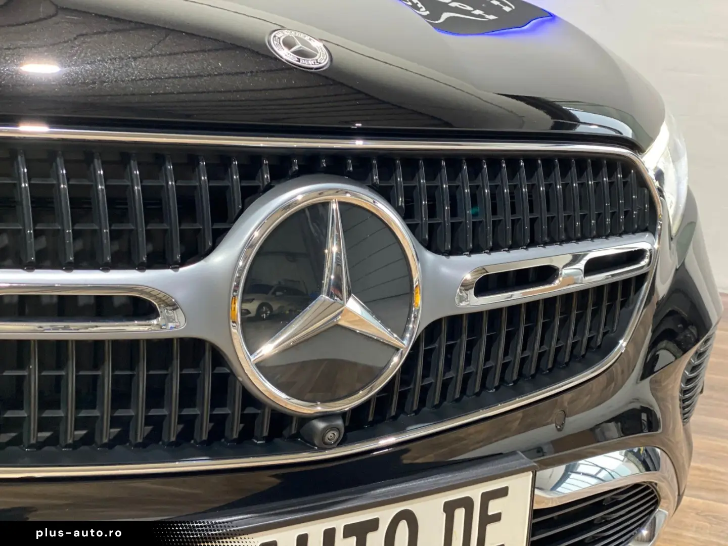 MERCEDES-BENZ GLC 200 4Matic  Pano  360   ACC  Advan&hellip;