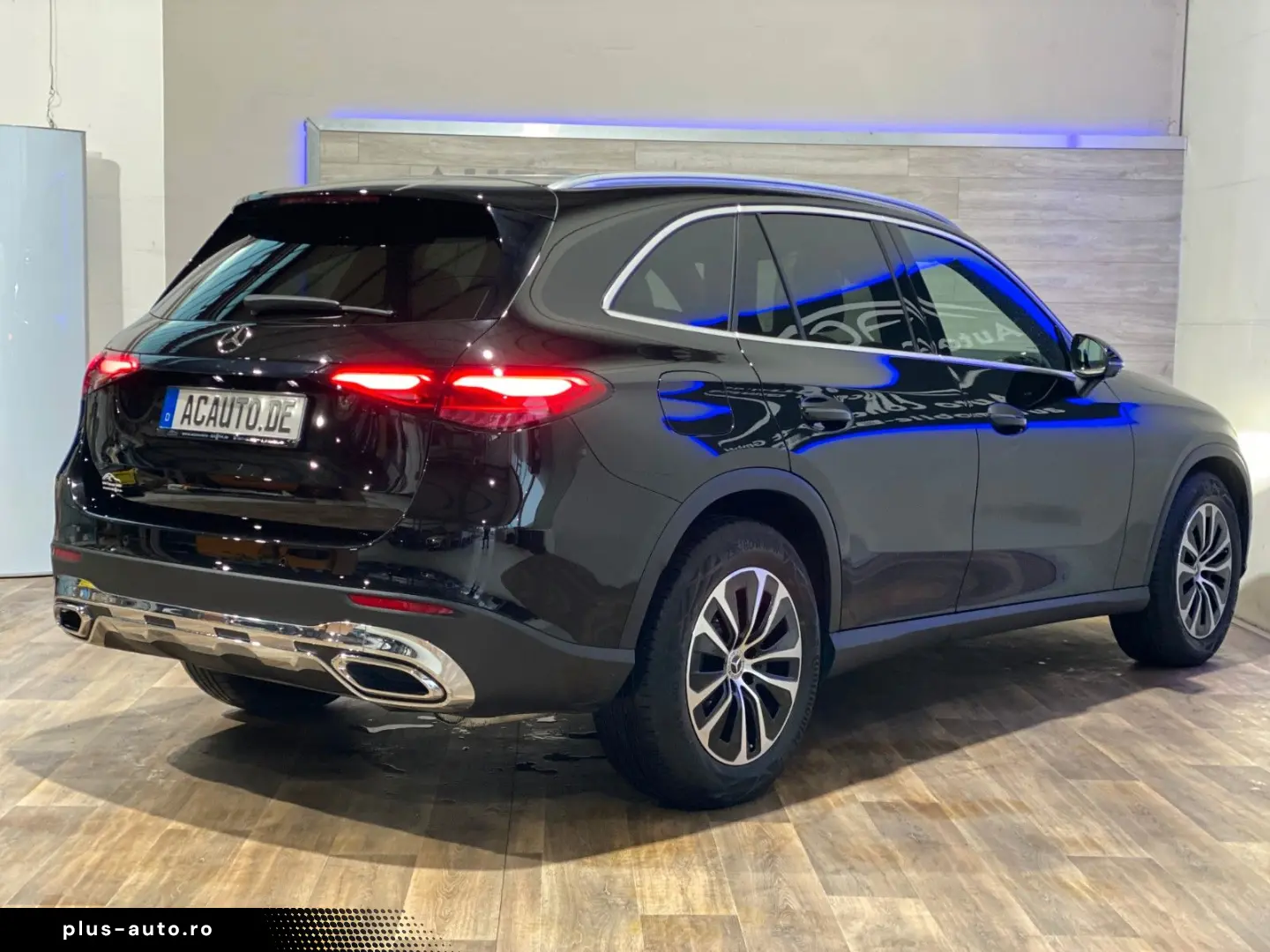 MERCEDES-BENZ GLC 200 4Matic  Pano  360   ACC  Advan&hellip;