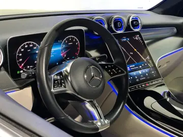 MERCEDES-BENZ GLC 200 4Matic  Pano  360   ACC  Advan&hellip;