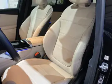 MERCEDES-BENZ GLC 200 4Matic  Pano  360   ACC  Advan&hellip;