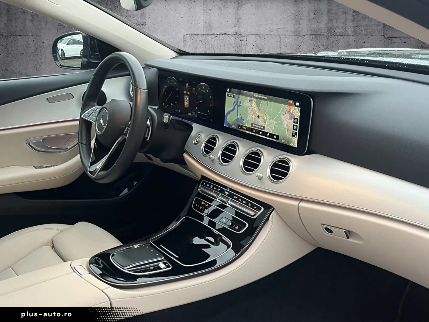 MERCEDES-BENZ E 300 AMG SCHIEBEDACH 360 AMBI MBUX-HI&hellip;