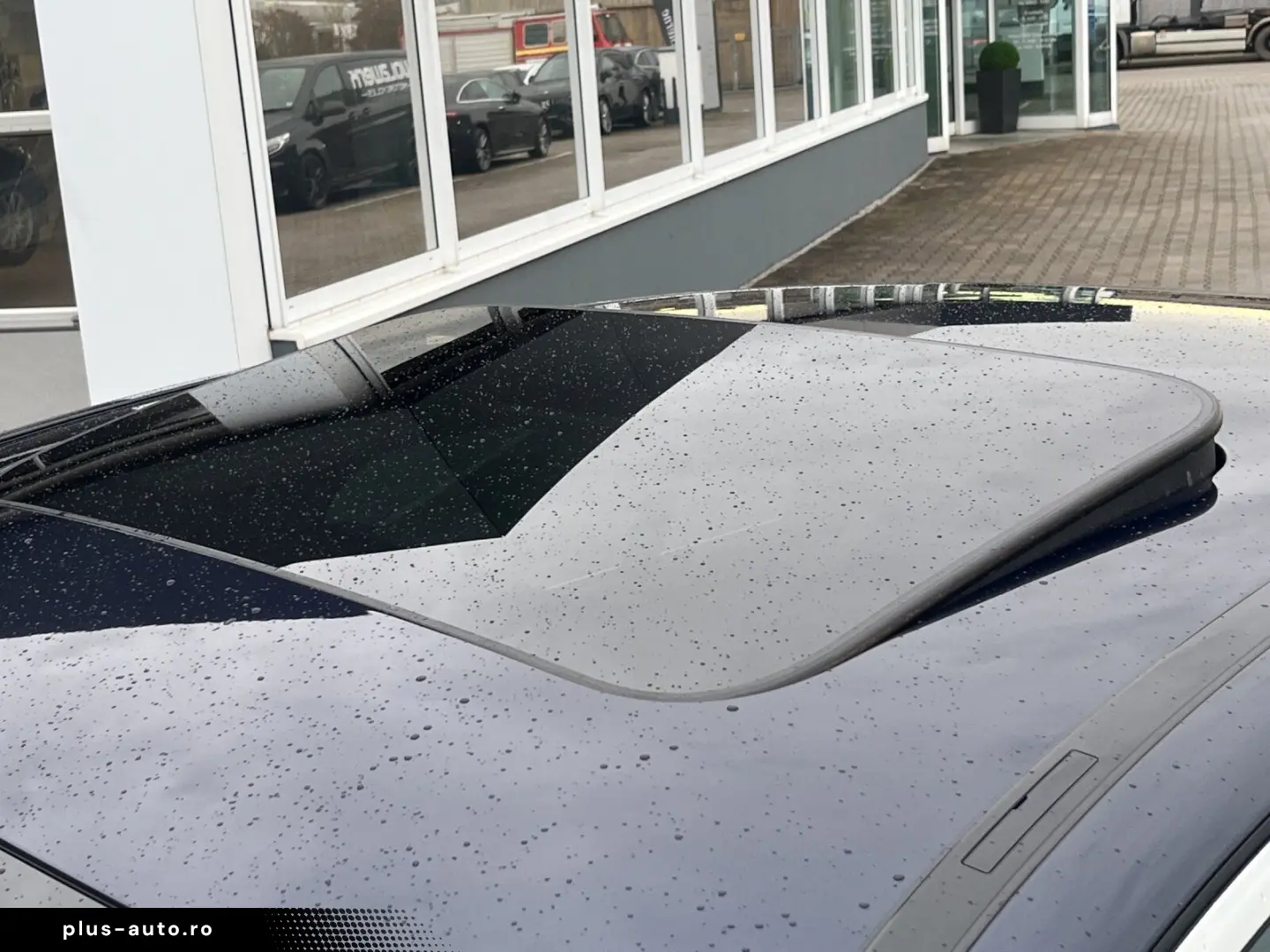 MERCEDES-BENZ E 300 AMG SCHIEBEDACH 360 AMBI MBUX-HI&hellip;