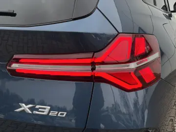 BMW X3 20 xDrive M Sportpaket LED LenkHZ AHK H&K
