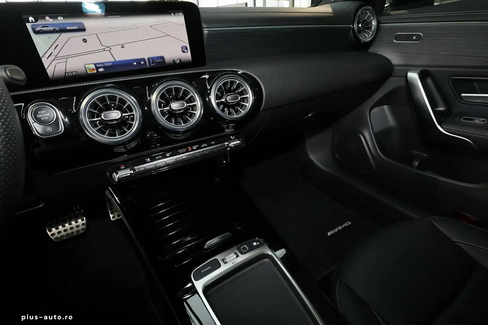 MERCEDES-BENZ CLA 200 Coupé AMG TOTWINKEL PANO DISTR 360  19