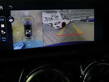 MERCEDES-BENZ CLA 200 Coupé AMG TOTWINKEL PANO DISTR 360  19