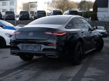 MERCEDES-BENZ CLA 200 Coupé AMG-Sport LED Cam Pano N&hellip;