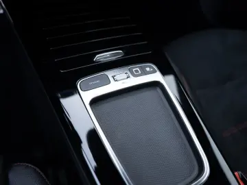 MERCEDES-BENZ CLA 200 Coupé AMG-Sport LED Cam Pano N&hellip;