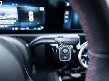 MERCEDES-BENZ CLA 200 Coupé AMG-Sport LED Cam Pano N&hellip;