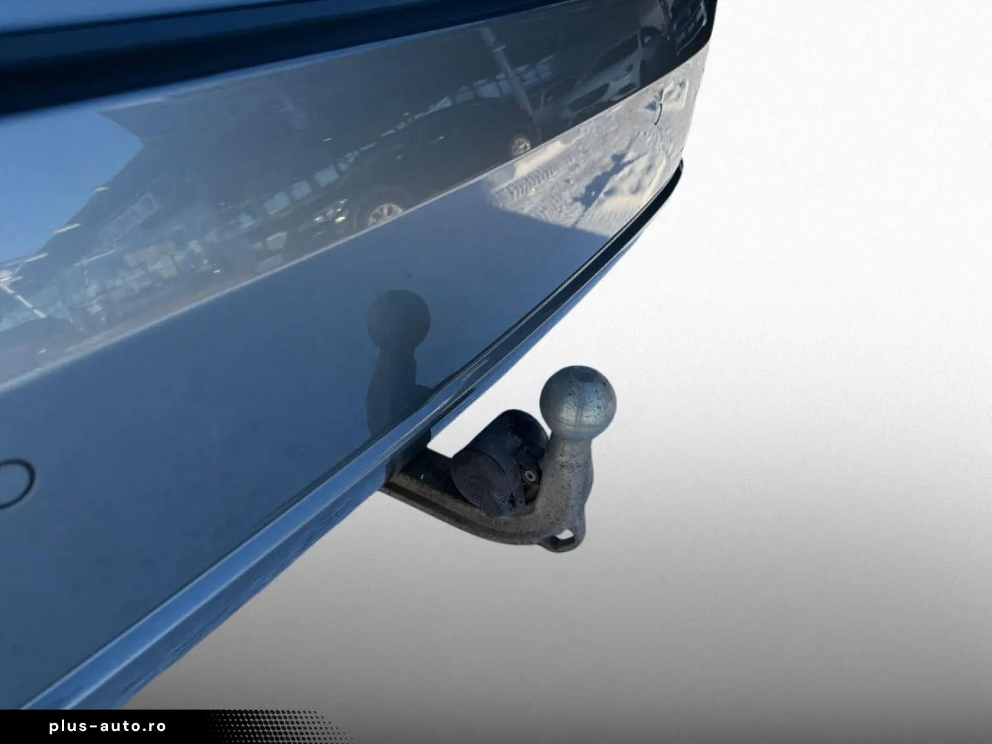 BMW 318d Anhängerkupplung Navigation LED-SW Sitzhzg