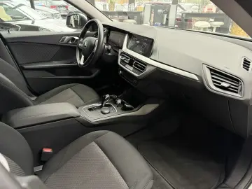 BMW 218 Gran Coupé 216dA Advantage  1.Hd.  LED  Navi