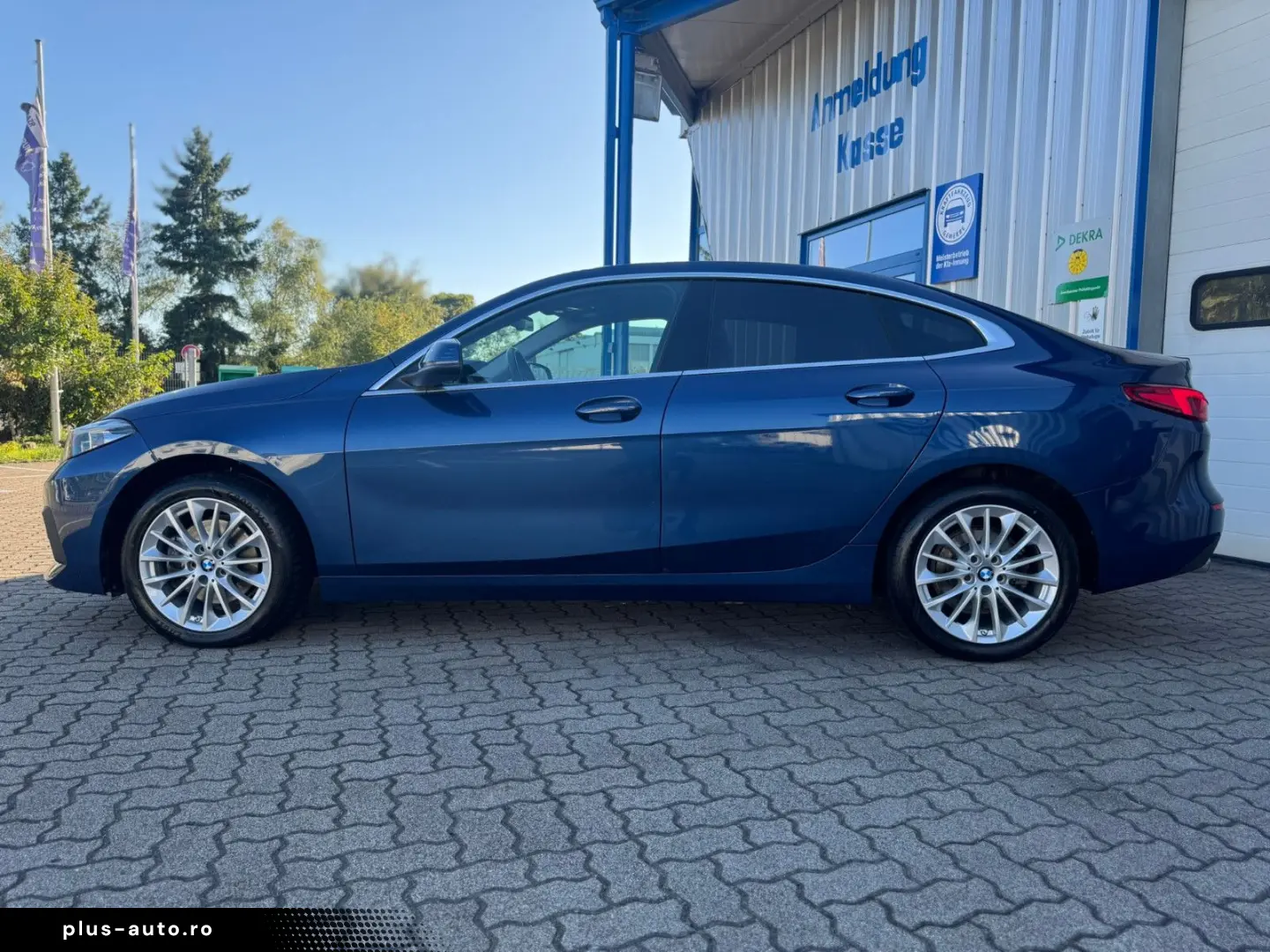 BMW 218i   AUT   AHK   LED   NAVI PDC   KLIMA