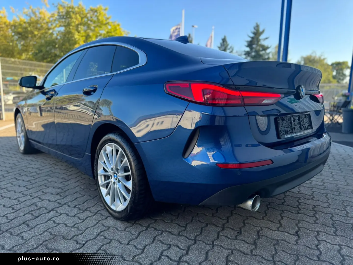 BMW 218i   AUT   AHK   LED   NAVI PDC   KLIMA