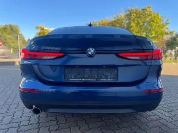 BMW 218i   AUT   AHK   LED   NAVI PDC   KLIMA