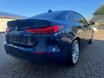 BMW 218i   AUT   AHK   LED   NAVI PDC   KLIMA