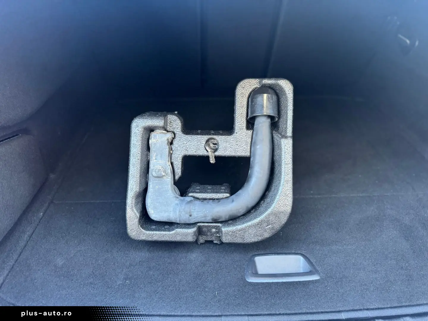 BMW 218i   AUT   AHK   LED   NAVI PDC   KLIMA