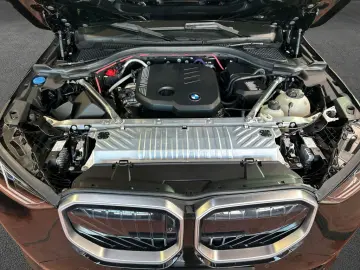 BMW X3 20d xDrive  AHK LED Navi H K