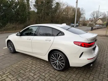 BMW 218 2 Gran Coupe 218 i Advantage