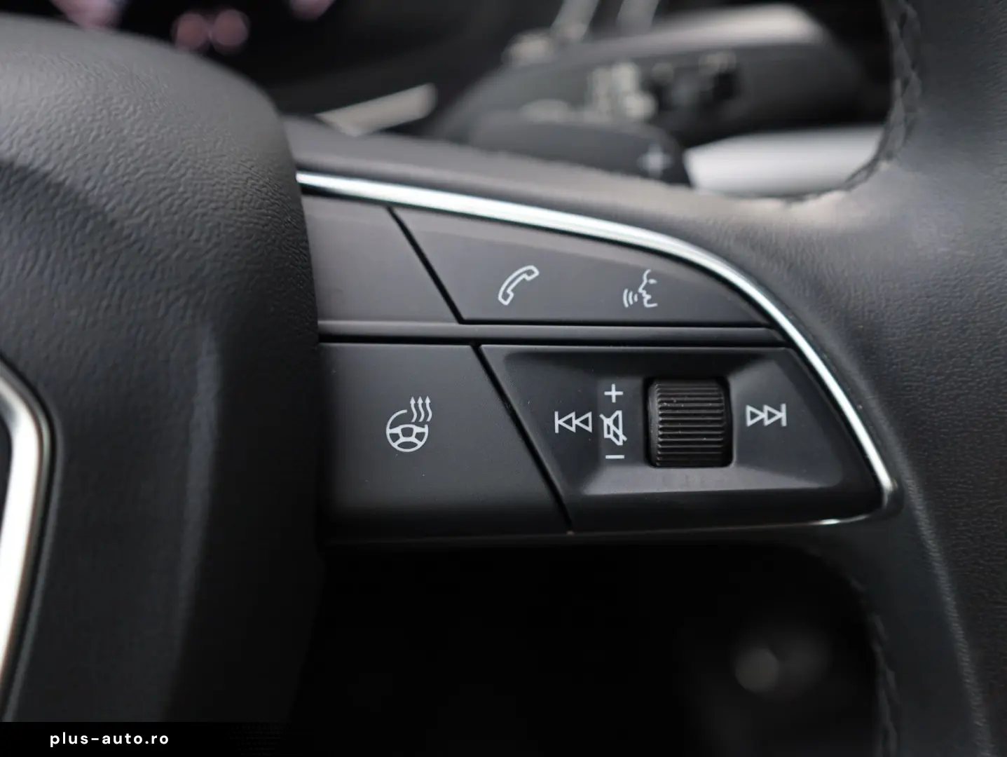 AUDI A4 35 TFSI AHK Digital Cockpit AppleCar 18 Alu