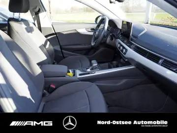 AUDI A4 30 2.0 TDI Limousine AUTOM. NAVI PDC