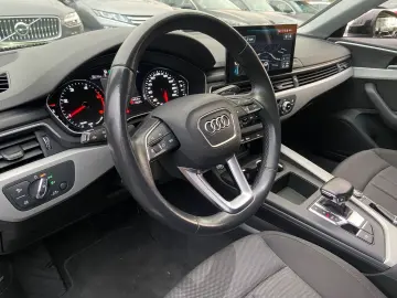 AUDI A4 Limousine 35 TDI   S-Sportpaket