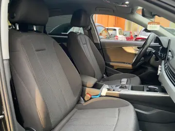 AUDI A4 Limousine 35 TDI   S-Sportpaket