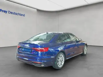 AUDI A4 40 TDI S tronic advanced Navi Black Style