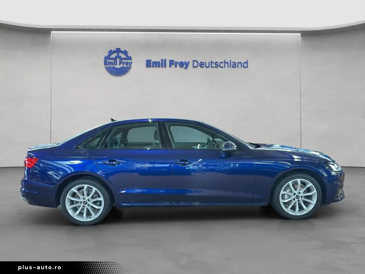 AUDI A4 40 TDI S tronic advanced Navi Black Style