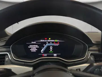 AUDI A4 40 TDI S tronic advanced Navi Black Style