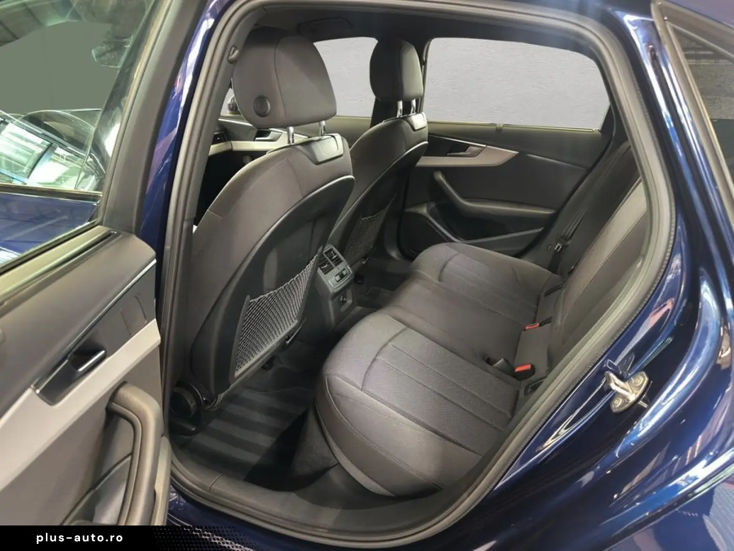 AUDI A4 40 TDI S tronic advanced Navi Black Style