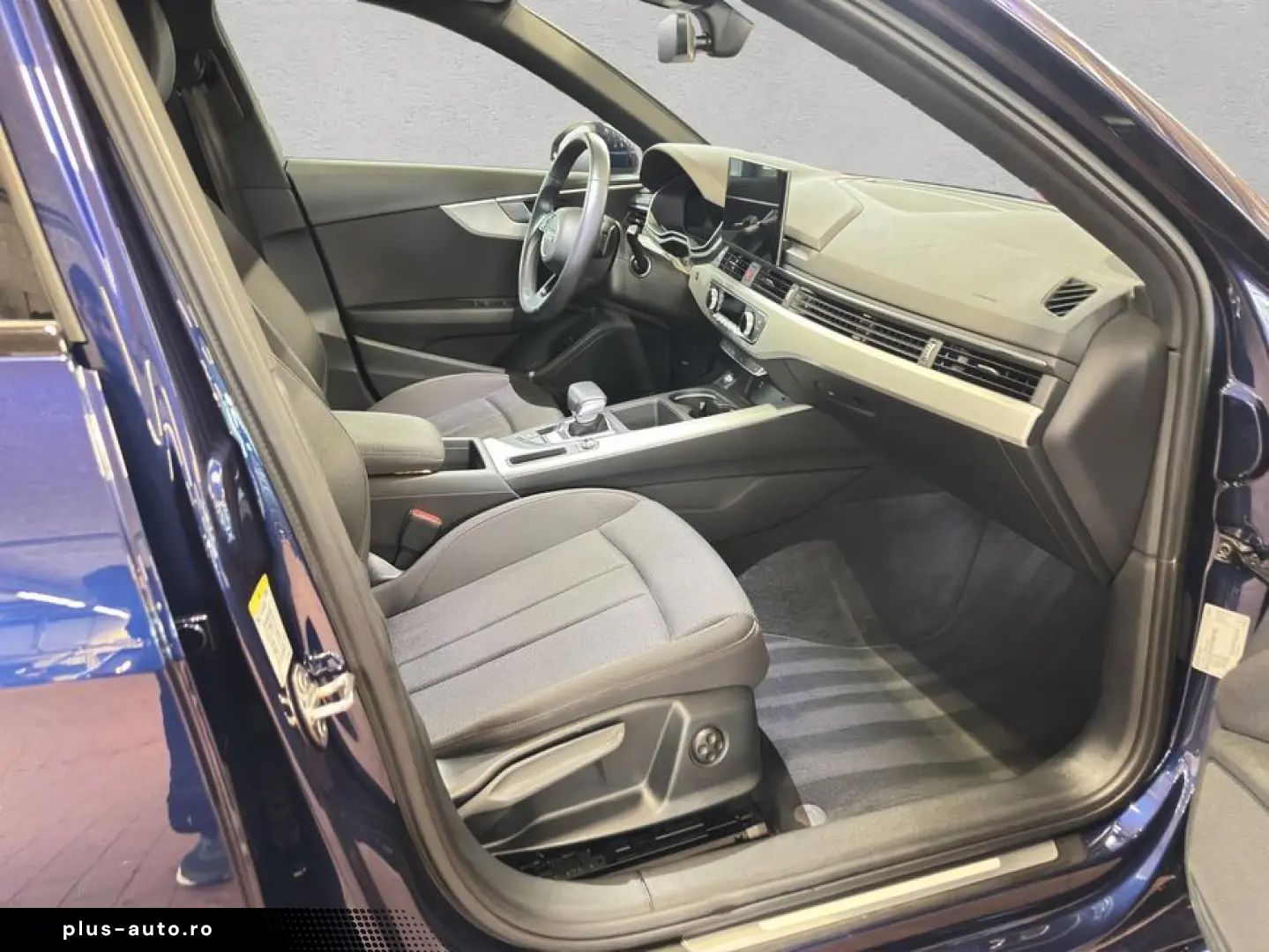 AUDI A4 40 TDI S tronic advanced Navi Black Style