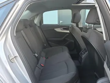 AUDI A4 30 TDI S-TRON V-COCK S-DACH NAVI R-KAM AHK-VO