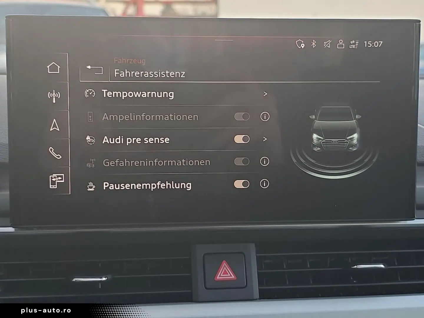 AUDI A4 30 TDI S-TRON V-COCK S-DACH NAVI R-KAM AHK-VO