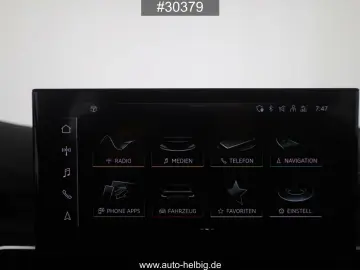 AUDI A4 Lim. 40 TDI advanced #Black#18Z#Virtual#Cam#