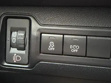 PEUGEOT 308SW 1.6BlueHDI